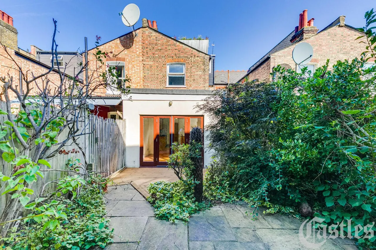 Weston Park, N8, photo 14