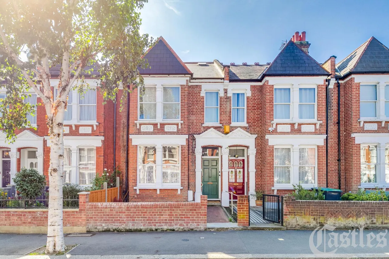 2 bed property for sale, Weston Park, N8