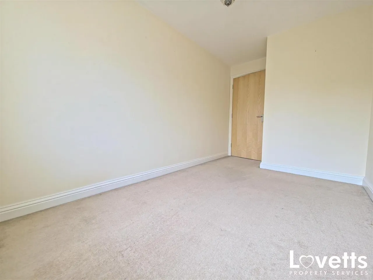 Wherry Close, Margate, Kent CT9 4BP, photo 11