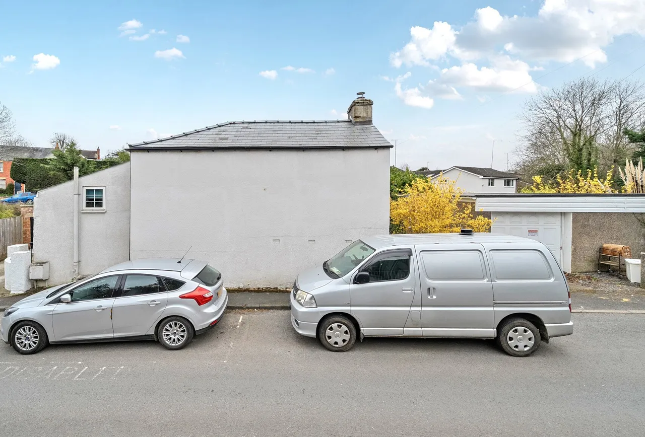 Ryeworth Road, Gloucestershire, Charlton Kings, GL52 6LT, photo 15