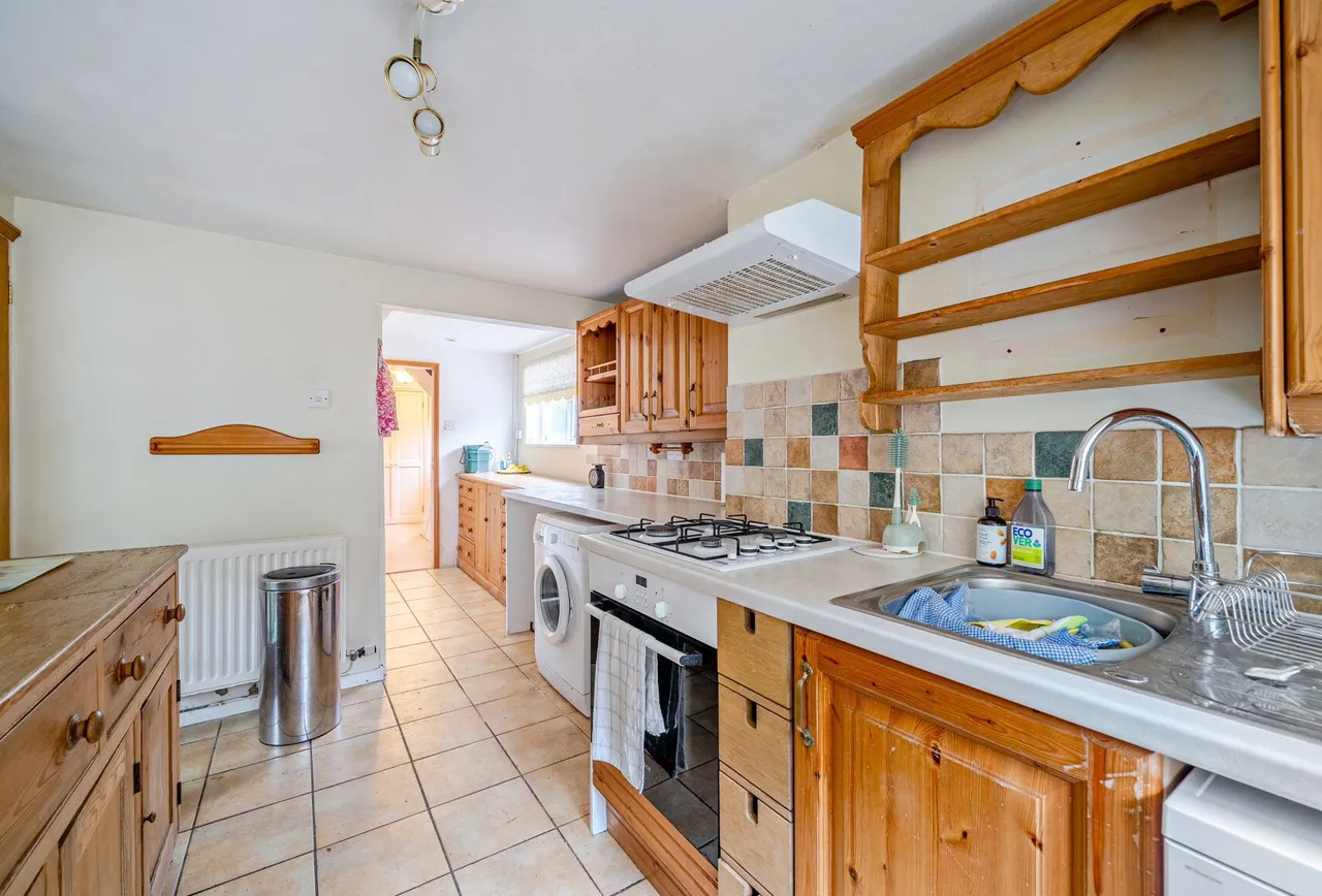 Ryeworth Road, Gloucestershire, Charlton Kings, GL52 6LT, photo 6