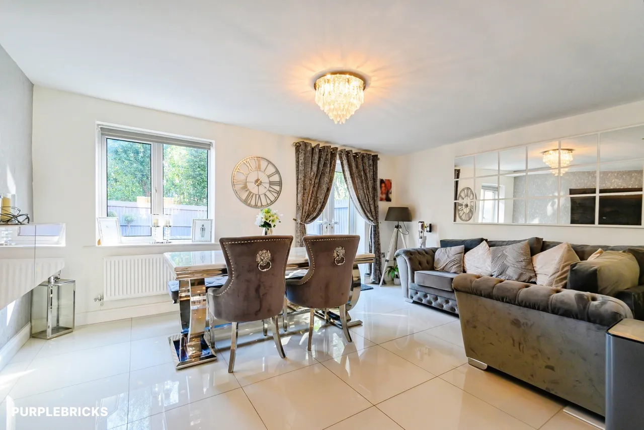 Hallbridge Gardens, Bolton, BL1, photo 10