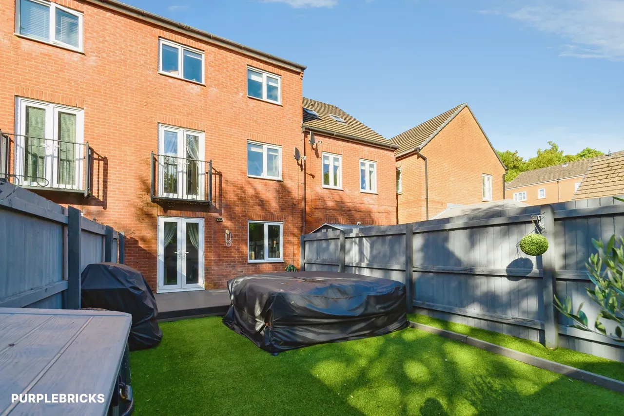 Hallbridge Gardens, Bolton, BL1, photo 34