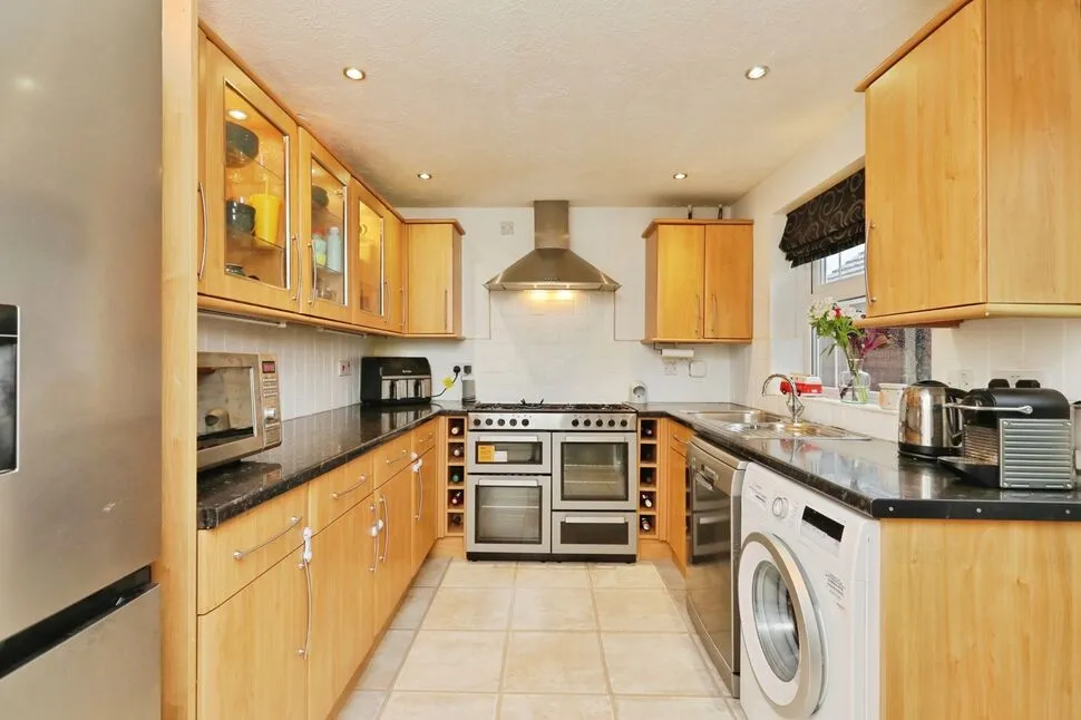 Siskin Court, Gateford, S81, photo 5