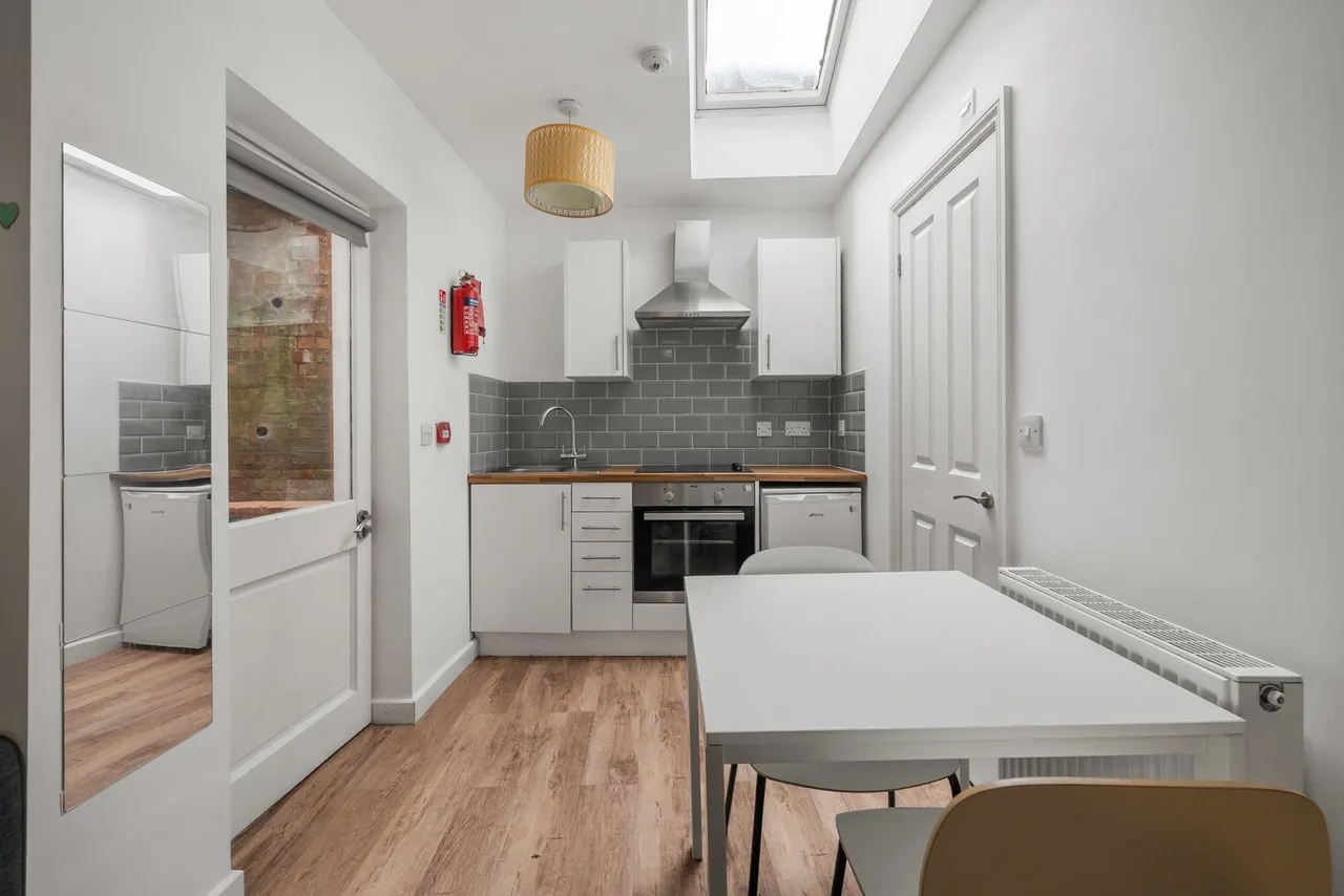 Bath Road, Worcester, WR5, photo 15