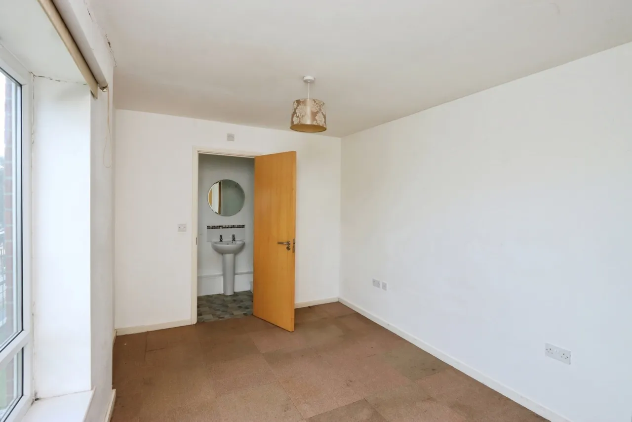 Park Grange Mount, Sheffield, South Yorkshire, S2, photo 15