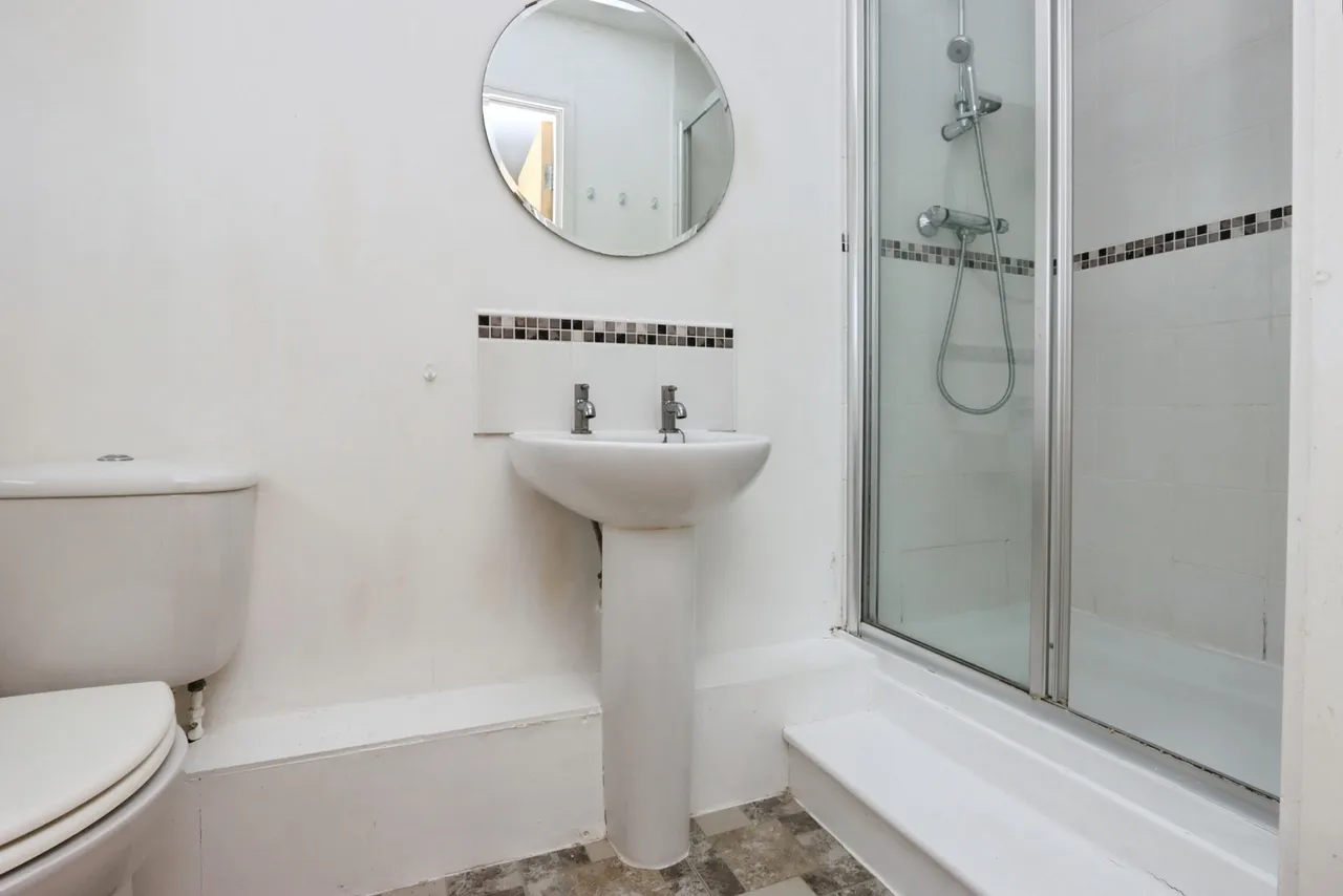 Park Grange Mount, Sheffield, South Yorkshire, S2, photo 6