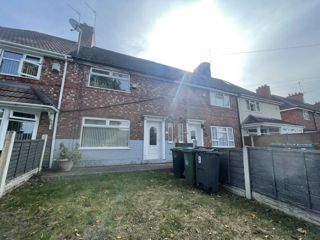 3 bed property to rent — Carrington Road, Wednesbury, WS10