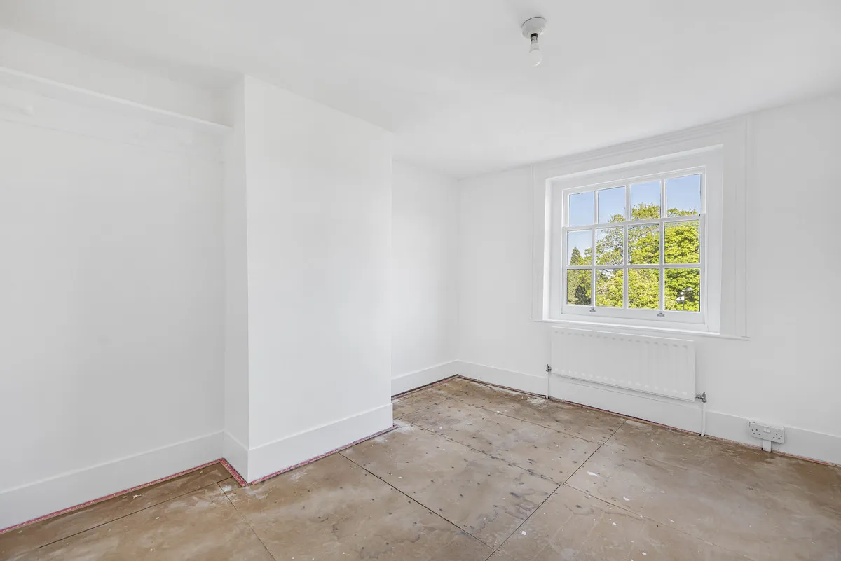 Gravesend, DA12 2DB, photo 11