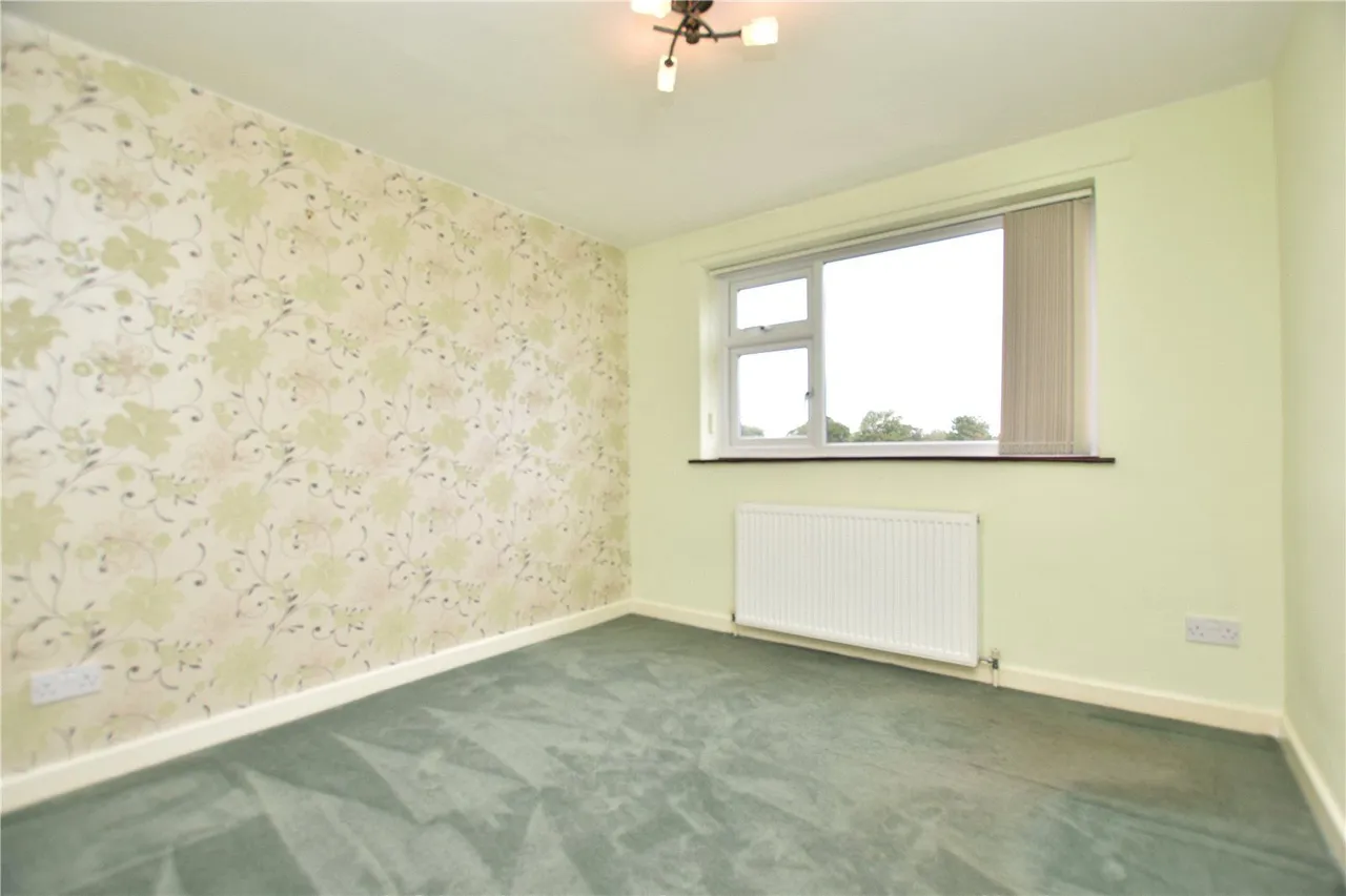 The Roundway, Morley, LS27, photo 6