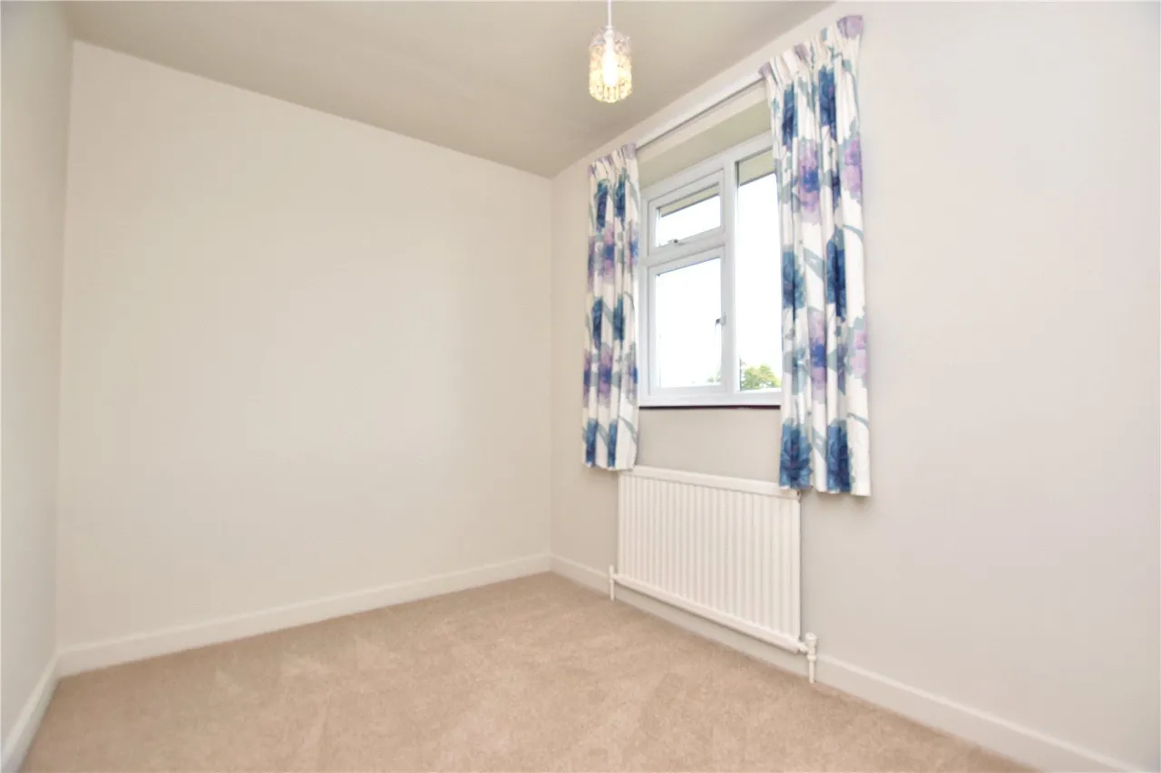 The Roundway, Morley, LS27, photo 10