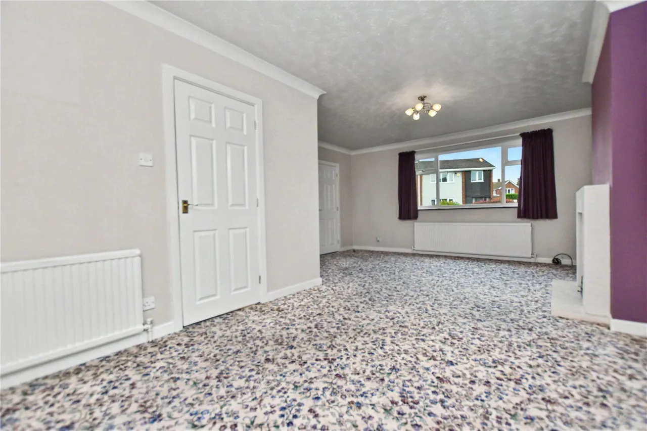 The Roundway, Morley, LS27, photo 11