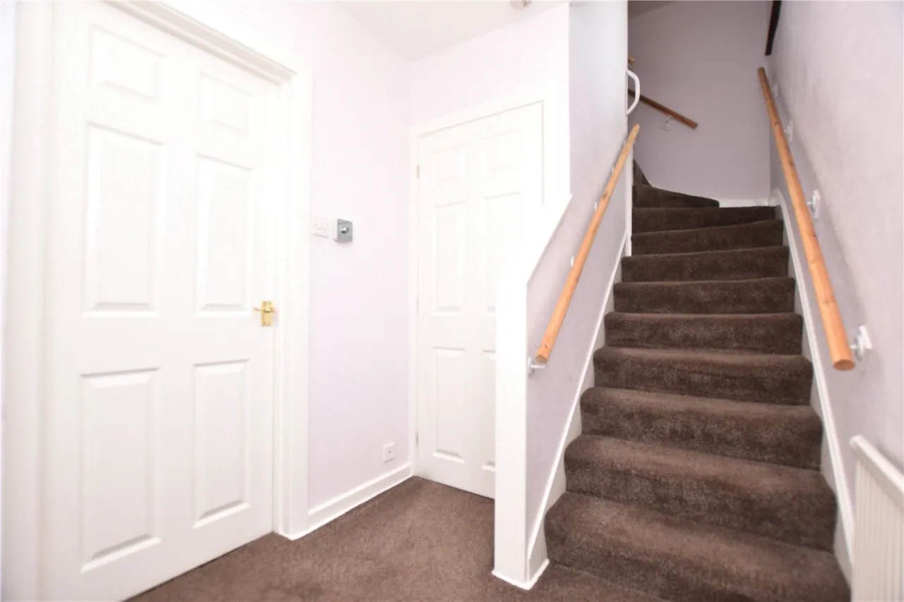 The Roundway, Morley, LS27, photo 15
