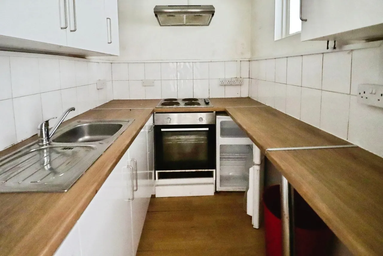 Stacey Road, Cardiff, CF24, photo 5