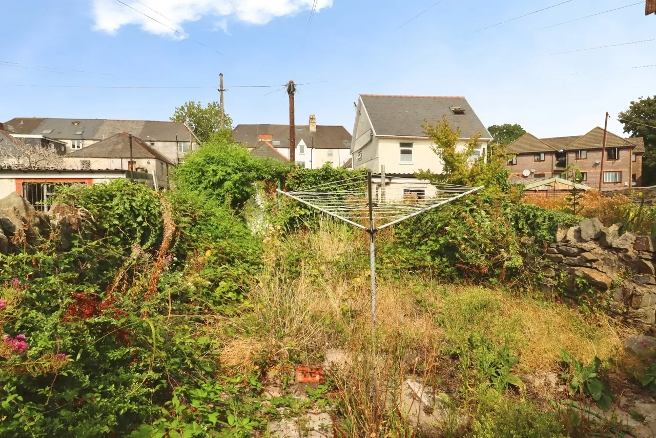 Stacey Road, Cardiff, CF24, photo 17