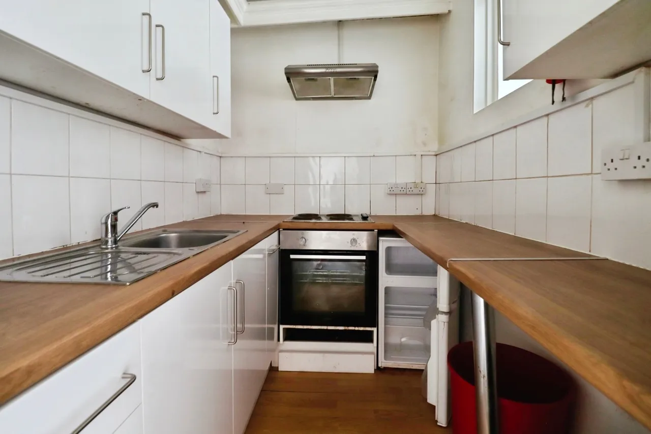 Stacey Road, Cardiff, CF24, photo 6