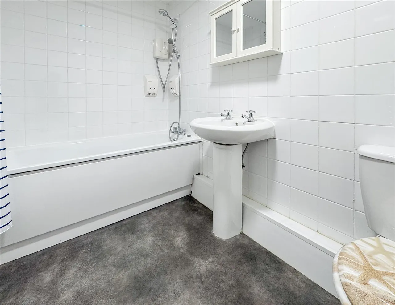 London Road, St. Leonards-On-Sea, TN37 6LS, photo 9
