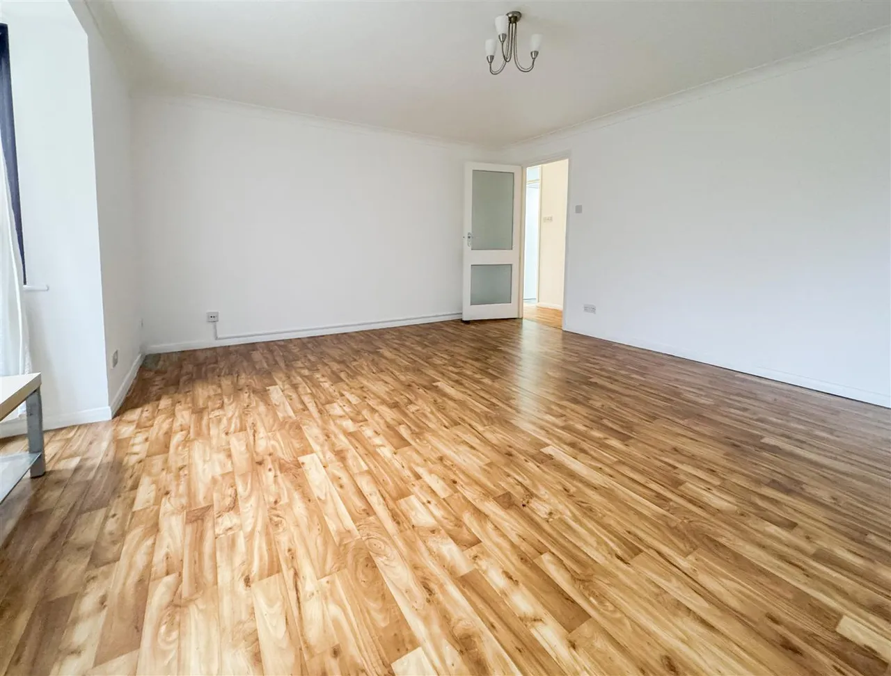 London Road, St. Leonards-On-Sea, TN37 6LS, photo 5