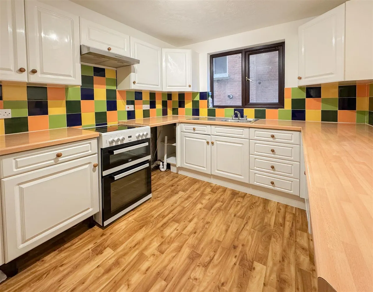 London Road, St. Leonards-On-Sea, TN37 6LS, photo 4