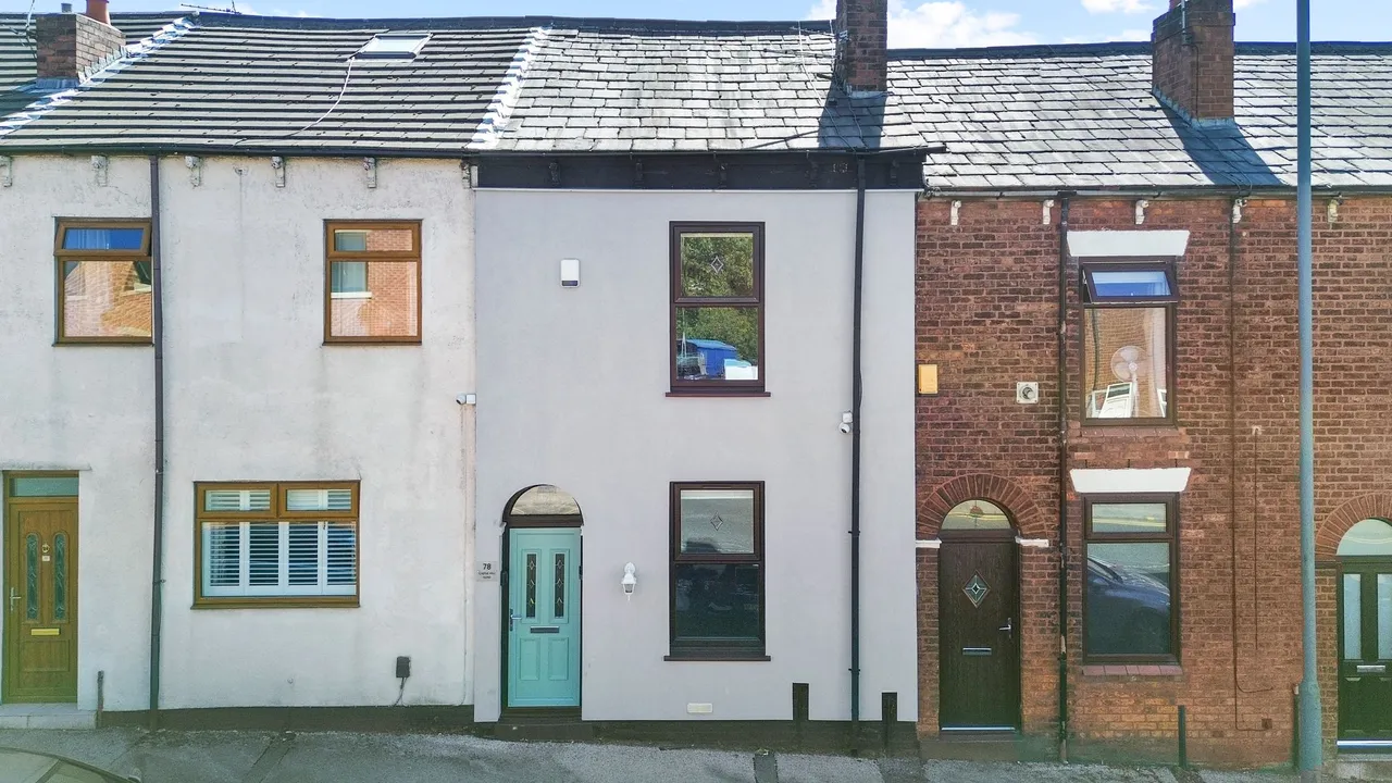 2 bed house for sale — Castle Hill Road, Hindley, Wigan, WN2 4BH