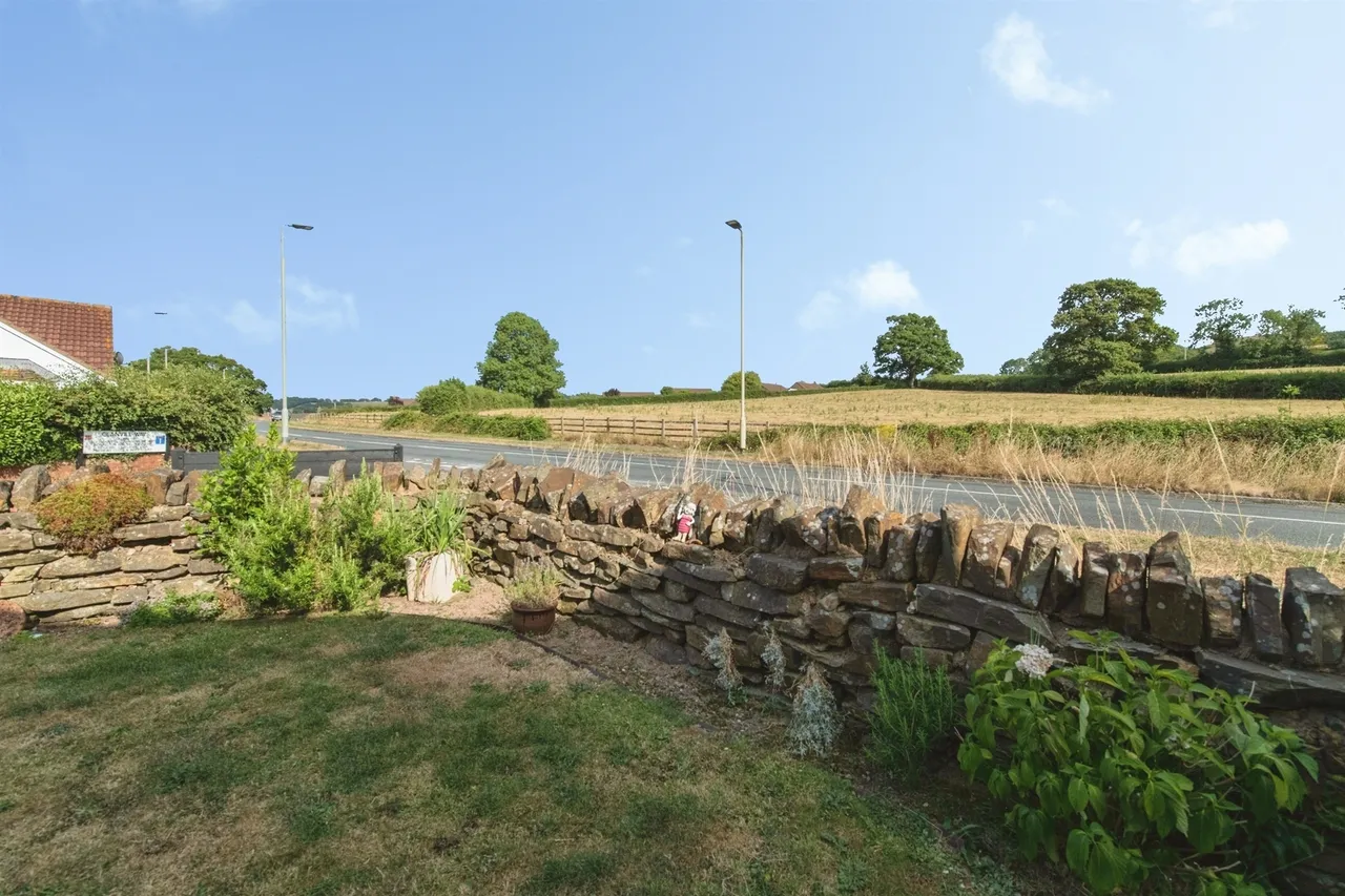 Glanvill Way, Honiton, photo 2