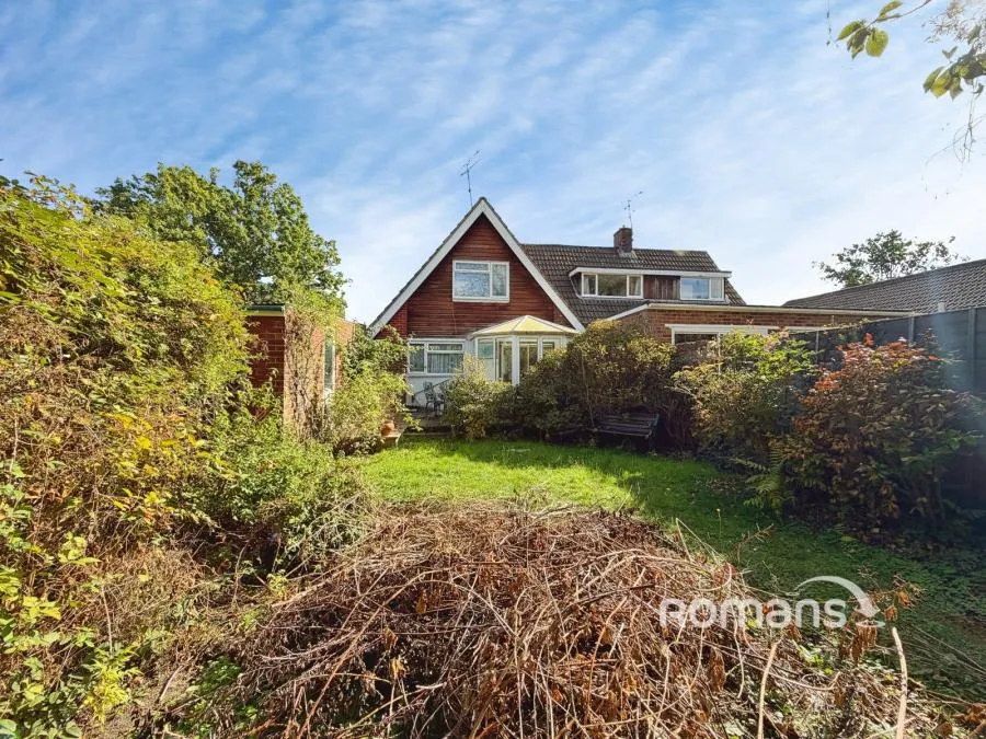 Salisbury Road, Blackwater, GU17, photo 15
