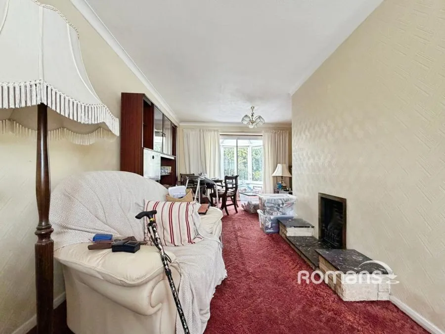 Salisbury Road, Blackwater, GU17, photo 3