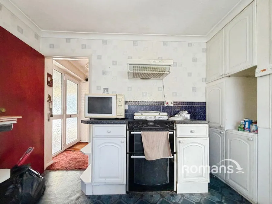 Salisbury Road, Blackwater, GU17, photo 12
