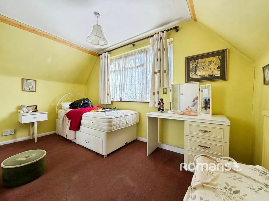 Salisbury Road, Blackwater, GU17, photo 7