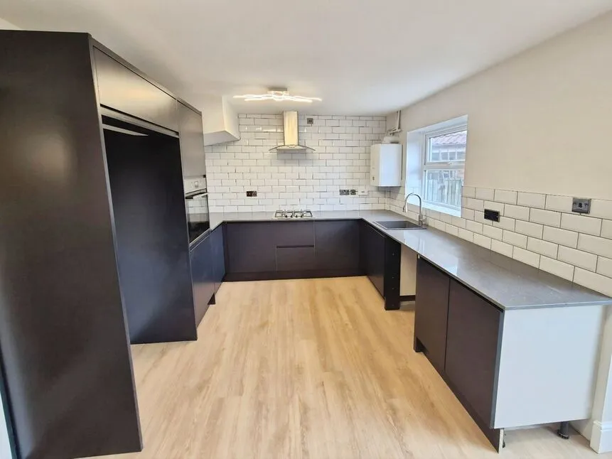 Three Acres Drive, Stockport, Greater Manchester, SK5, photo 9