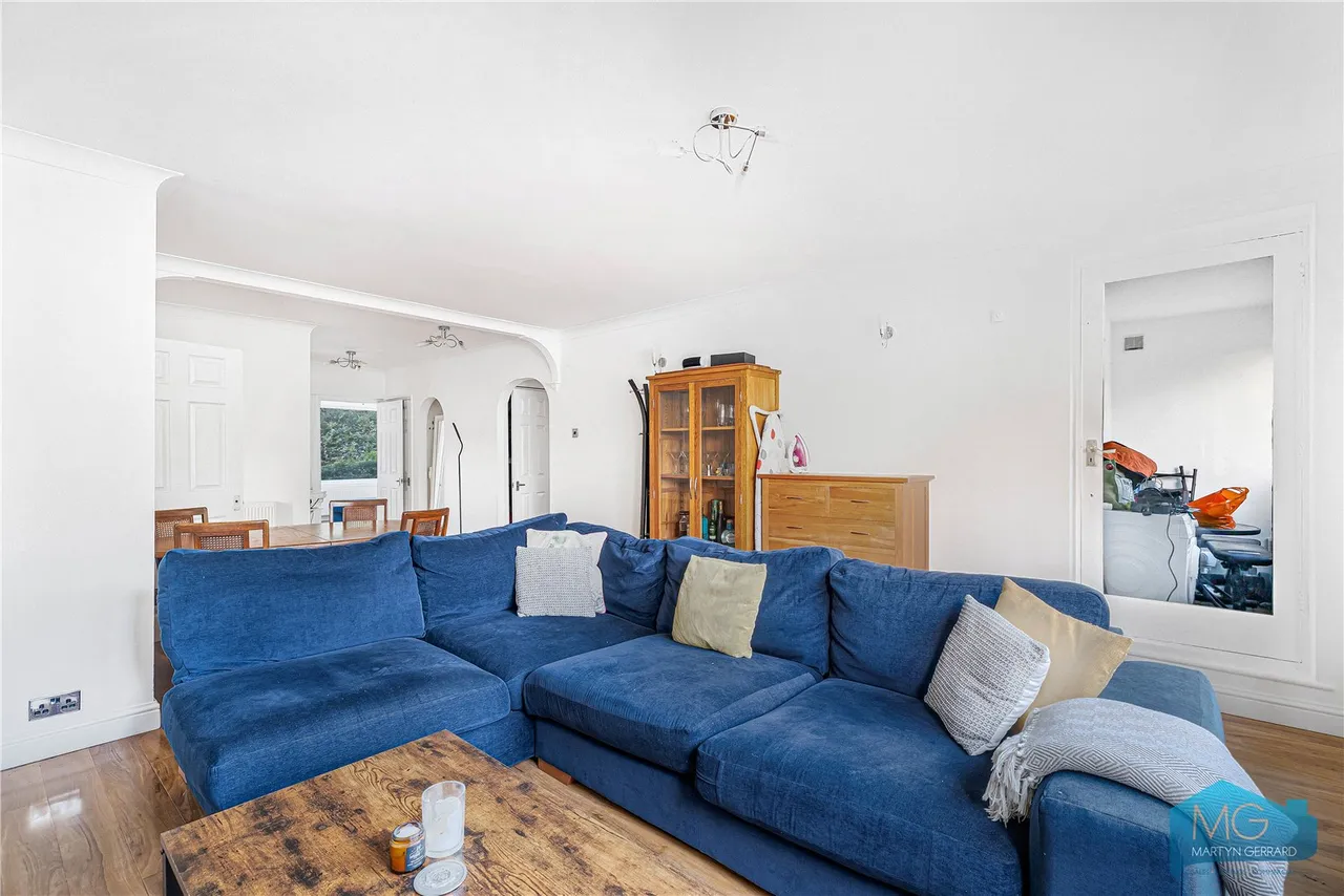 Aylmer Road, London, N2, photo 16