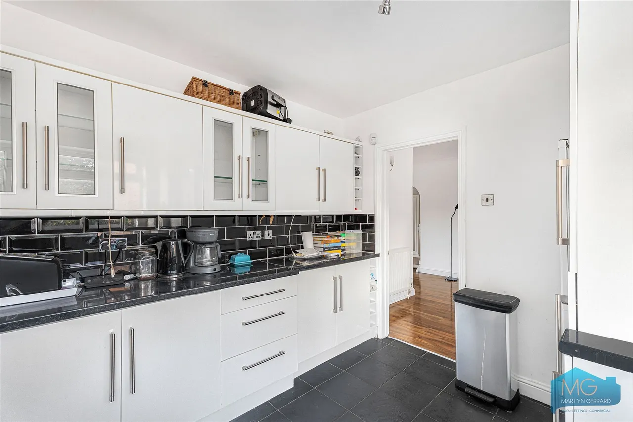 Aylmer Road, London, N2, photo 4