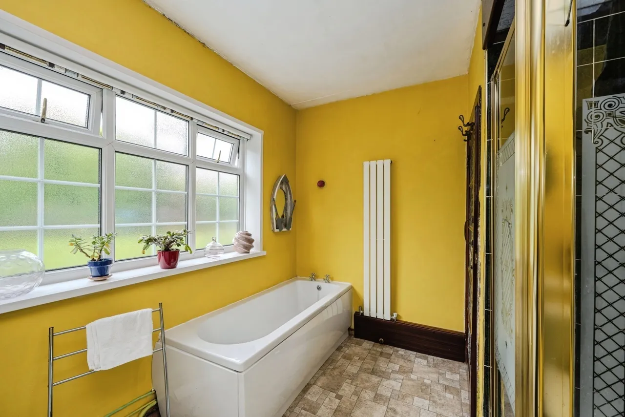 Felinfoel Road, Llanelli, SA15, photo 17