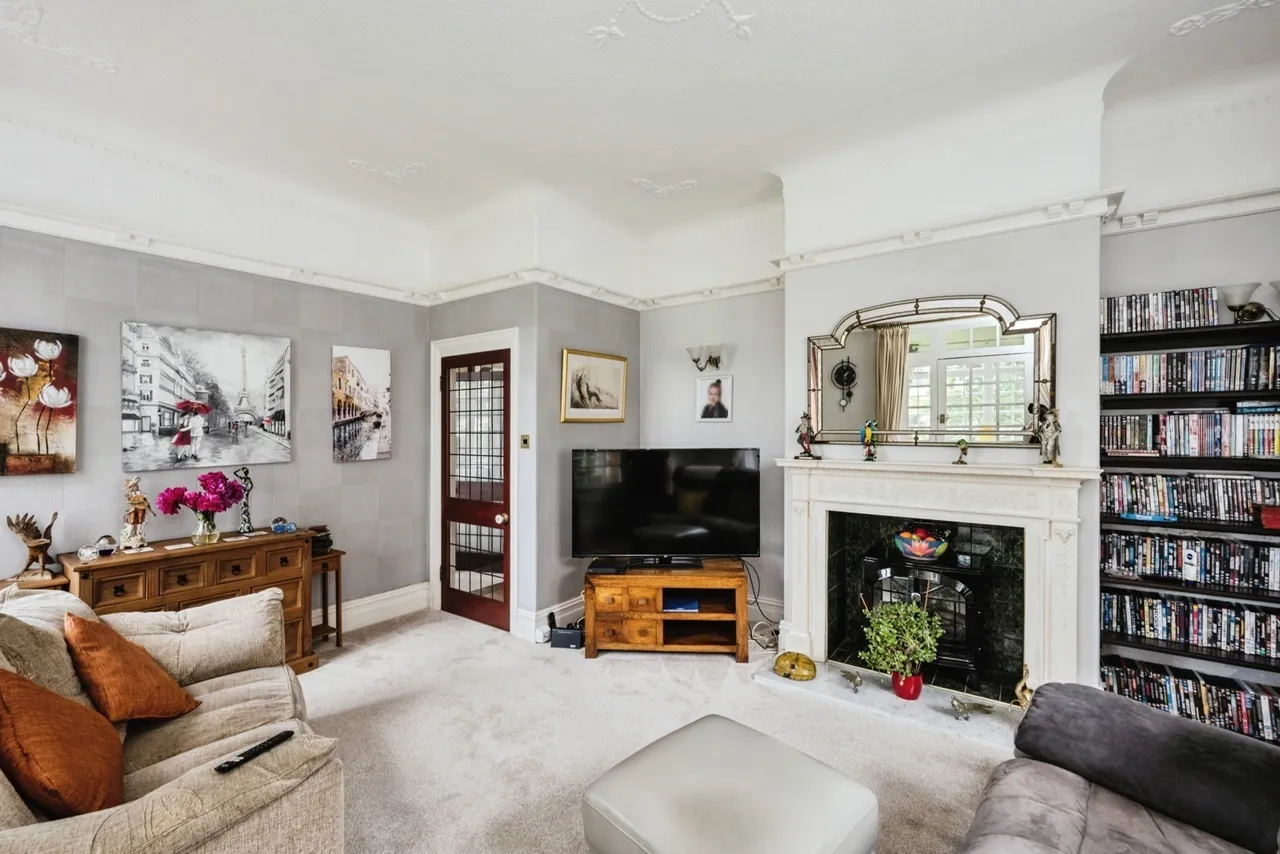 Felinfoel Road, Llanelli, SA15, photo 5