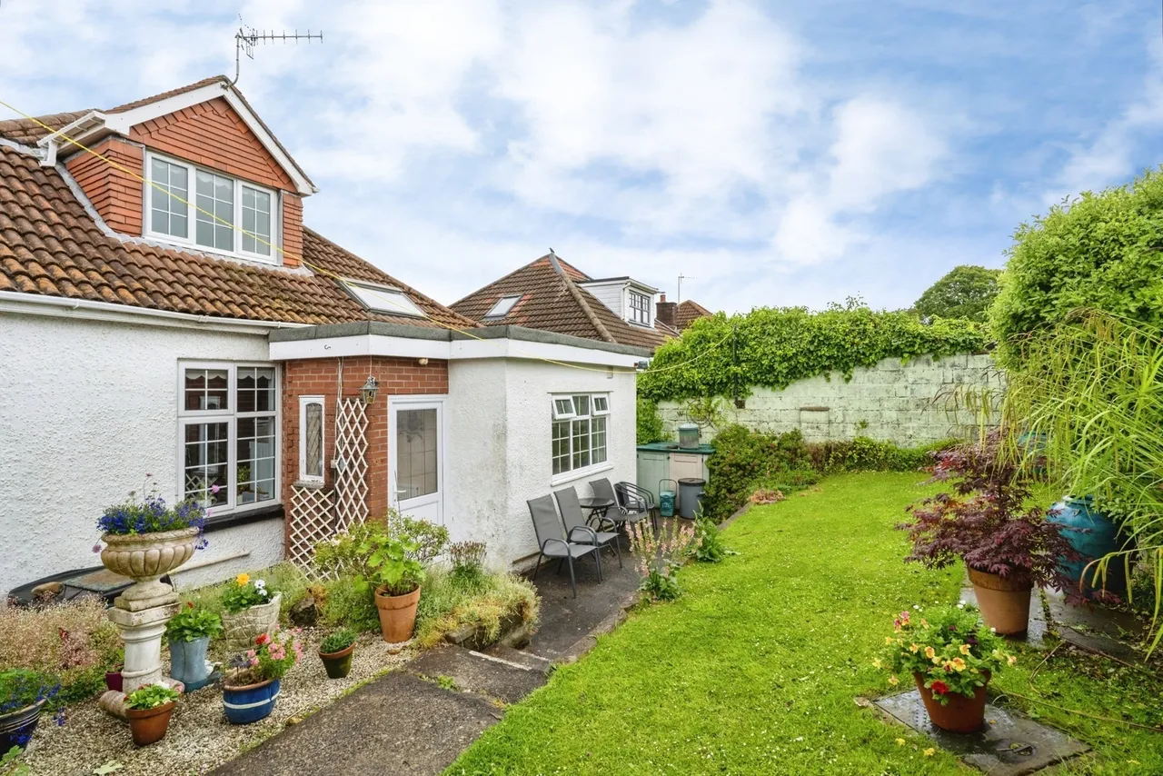 Felinfoel Road, Llanelli, SA15, photo 20