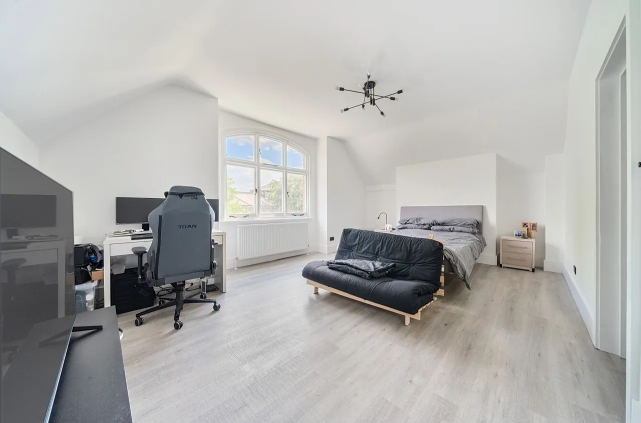 Knatchbull Road, London, SE5, photo 8