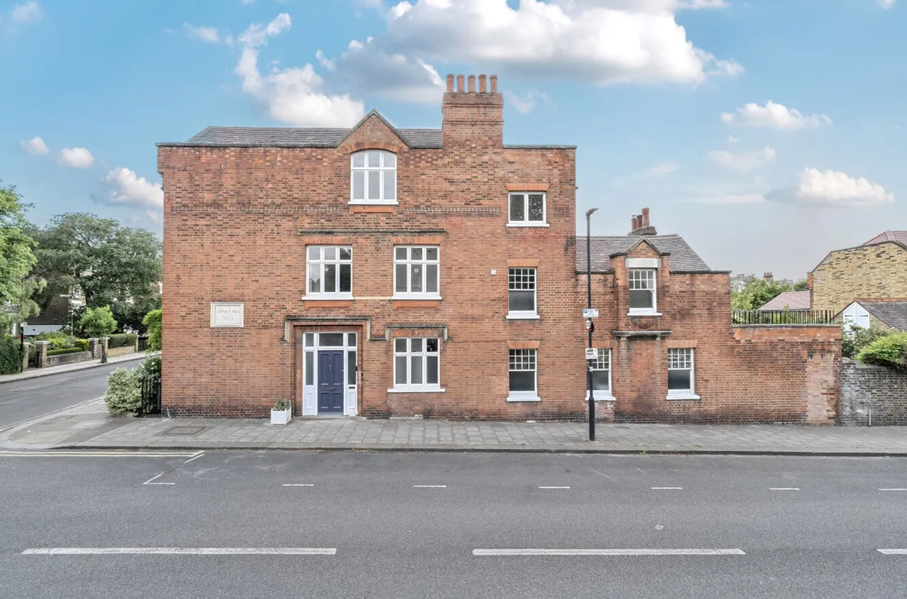 Knatchbull Road, London, SE5, photo 5