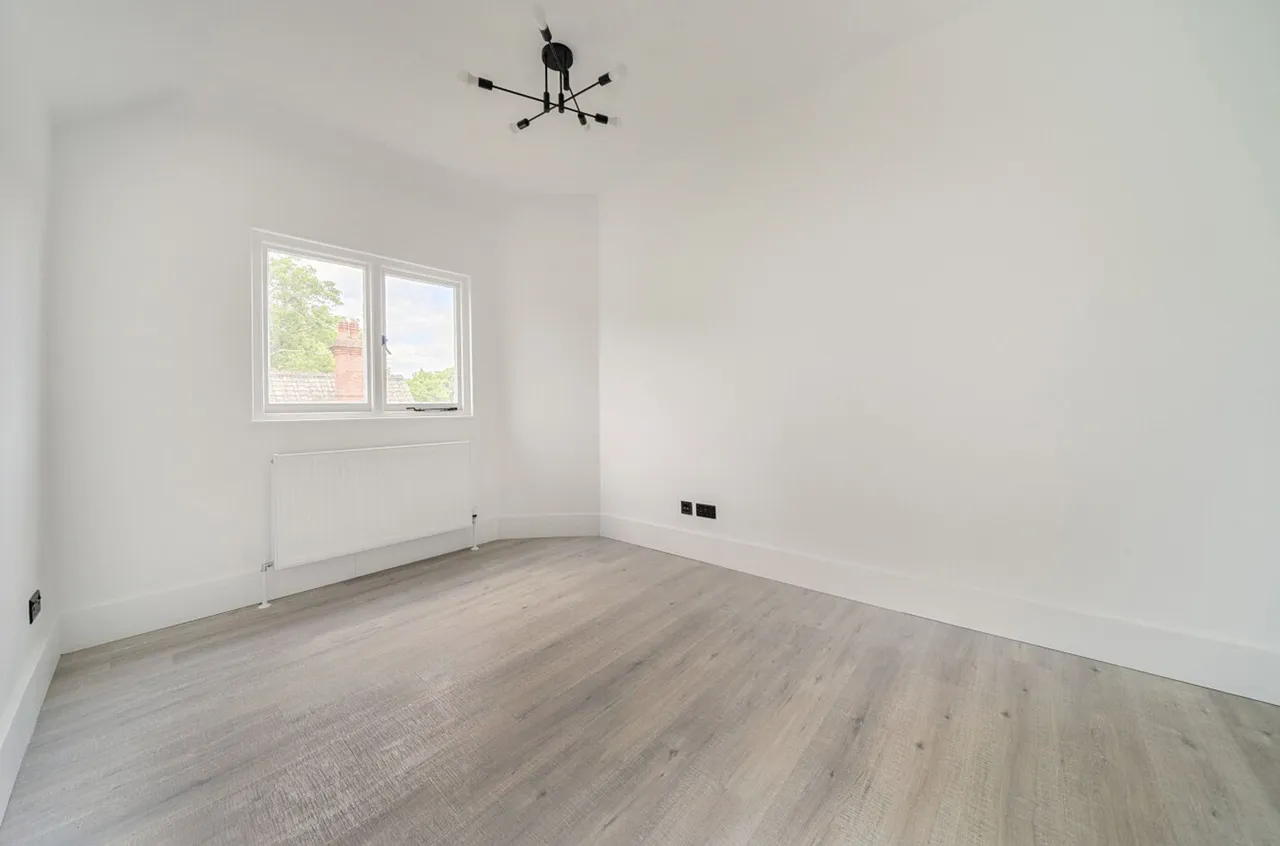 Knatchbull Road, London, SE5, photo 20