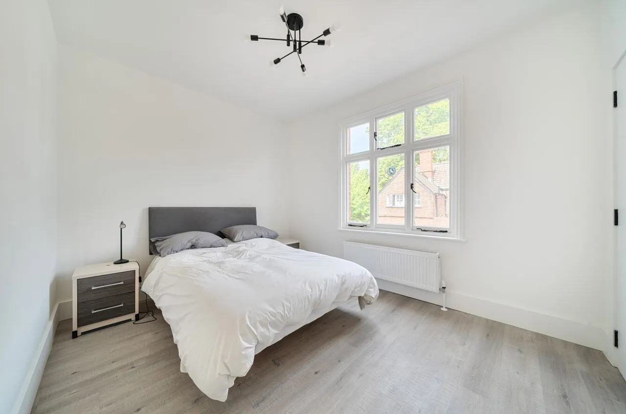 Knatchbull Road, London, SE5, photo 18