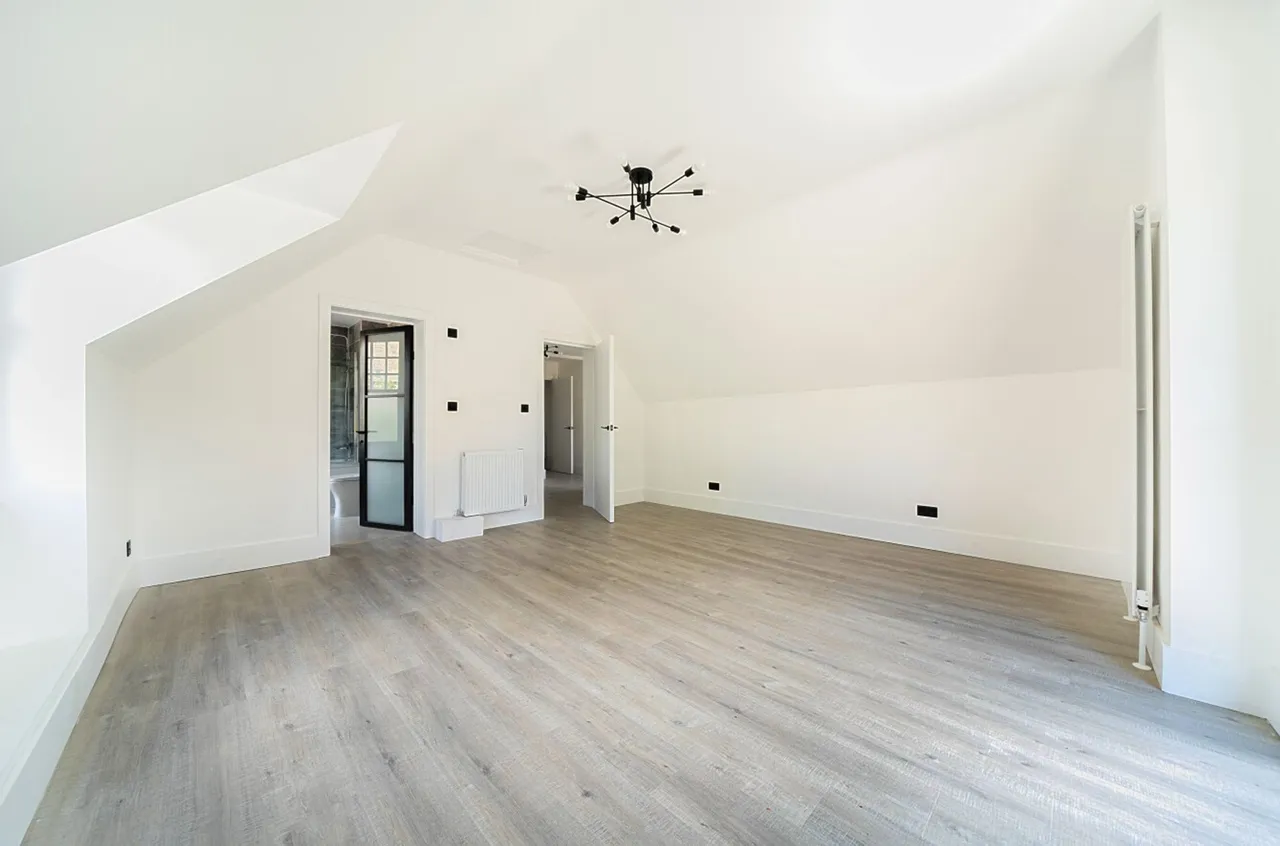 Knatchbull Road, London, SE5, photo 13