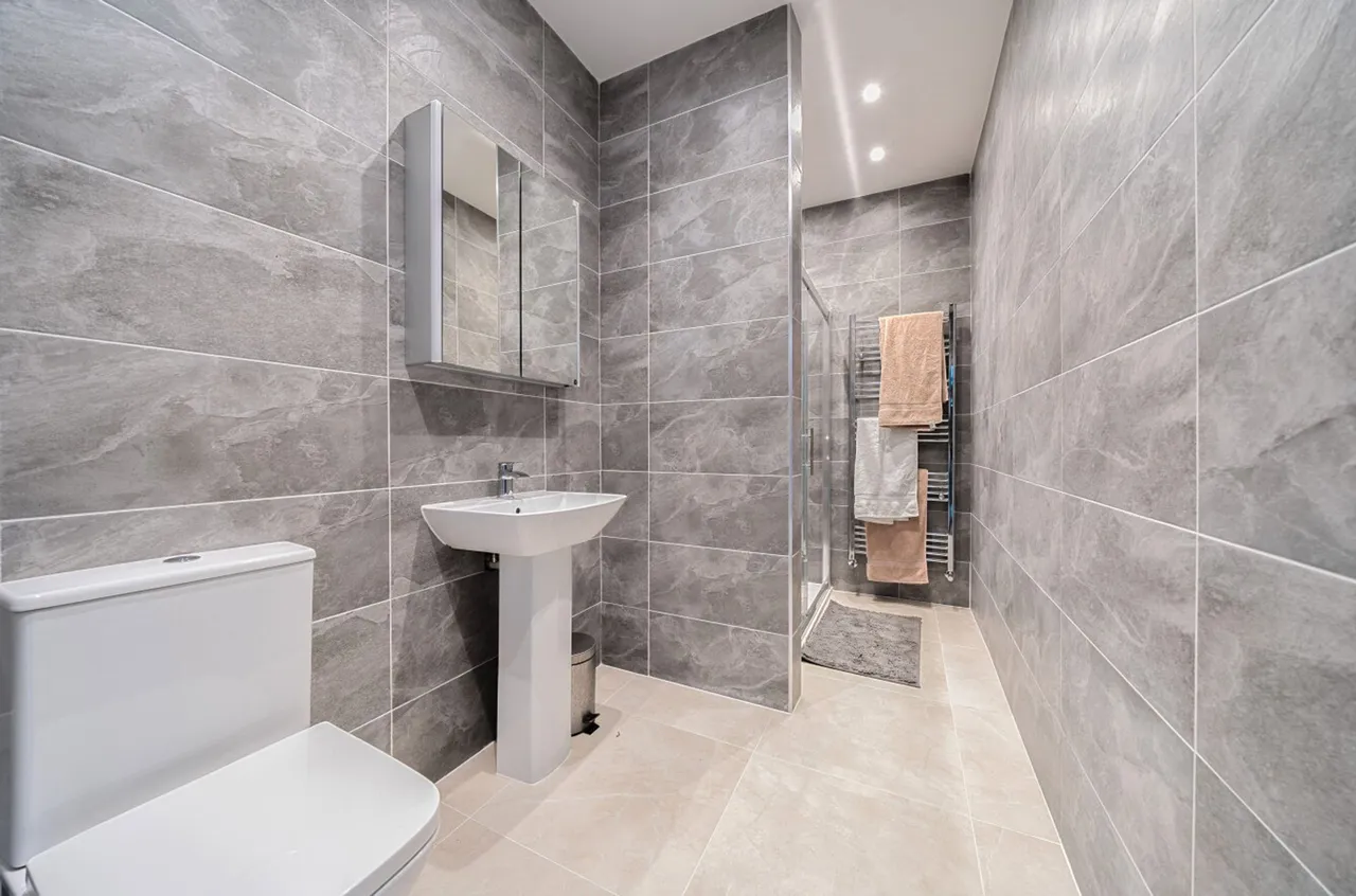 Knatchbull Road, London, SE5, photo 24
