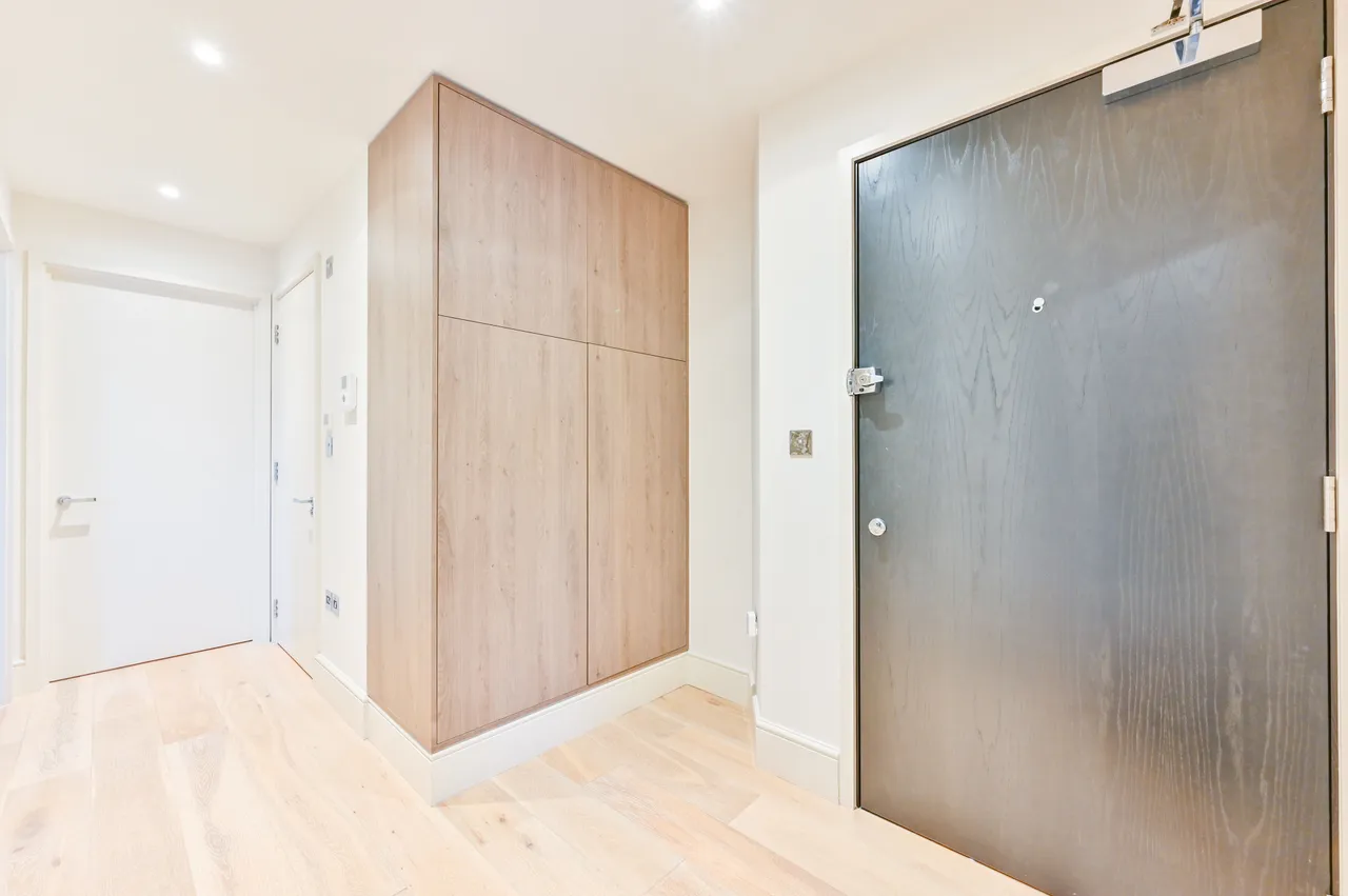 Flat 6, 7 Hermes Street, London, photo 9