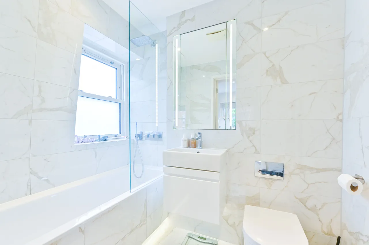 Flat 6, 7 Hermes Street, London, photo 8