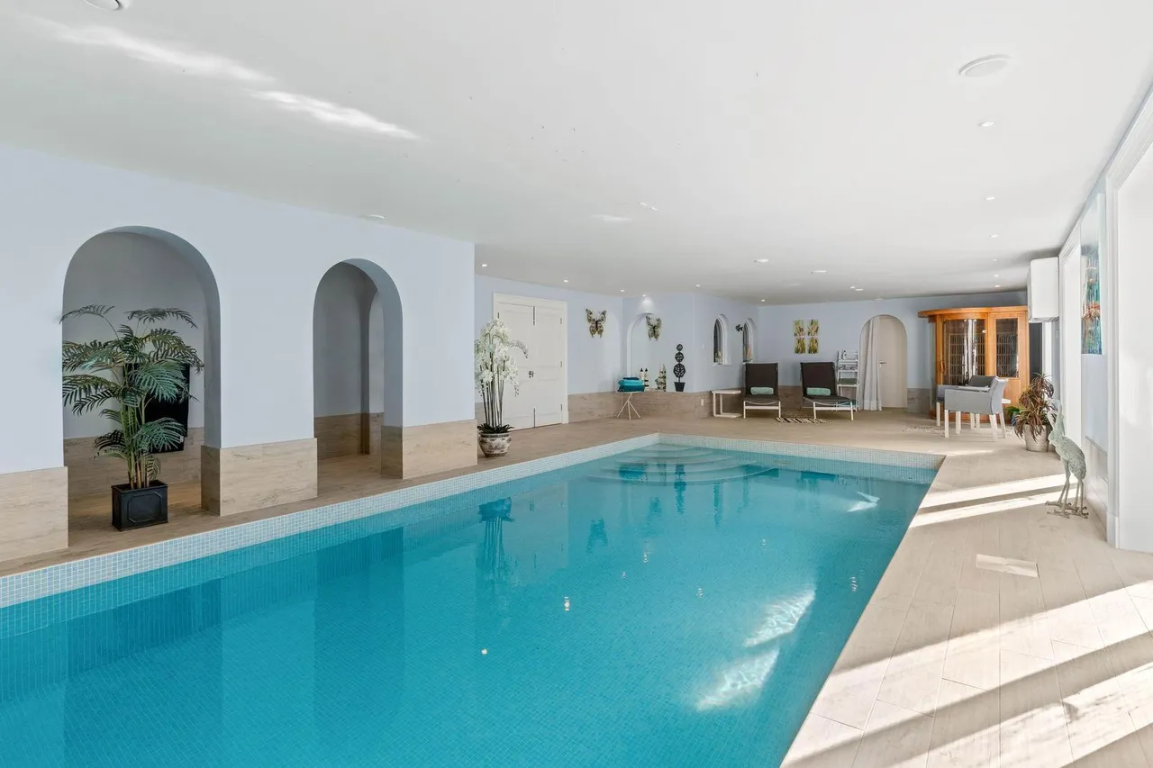 'Cedar Lodge' Stanstead Abbotts, SG12, photo 55