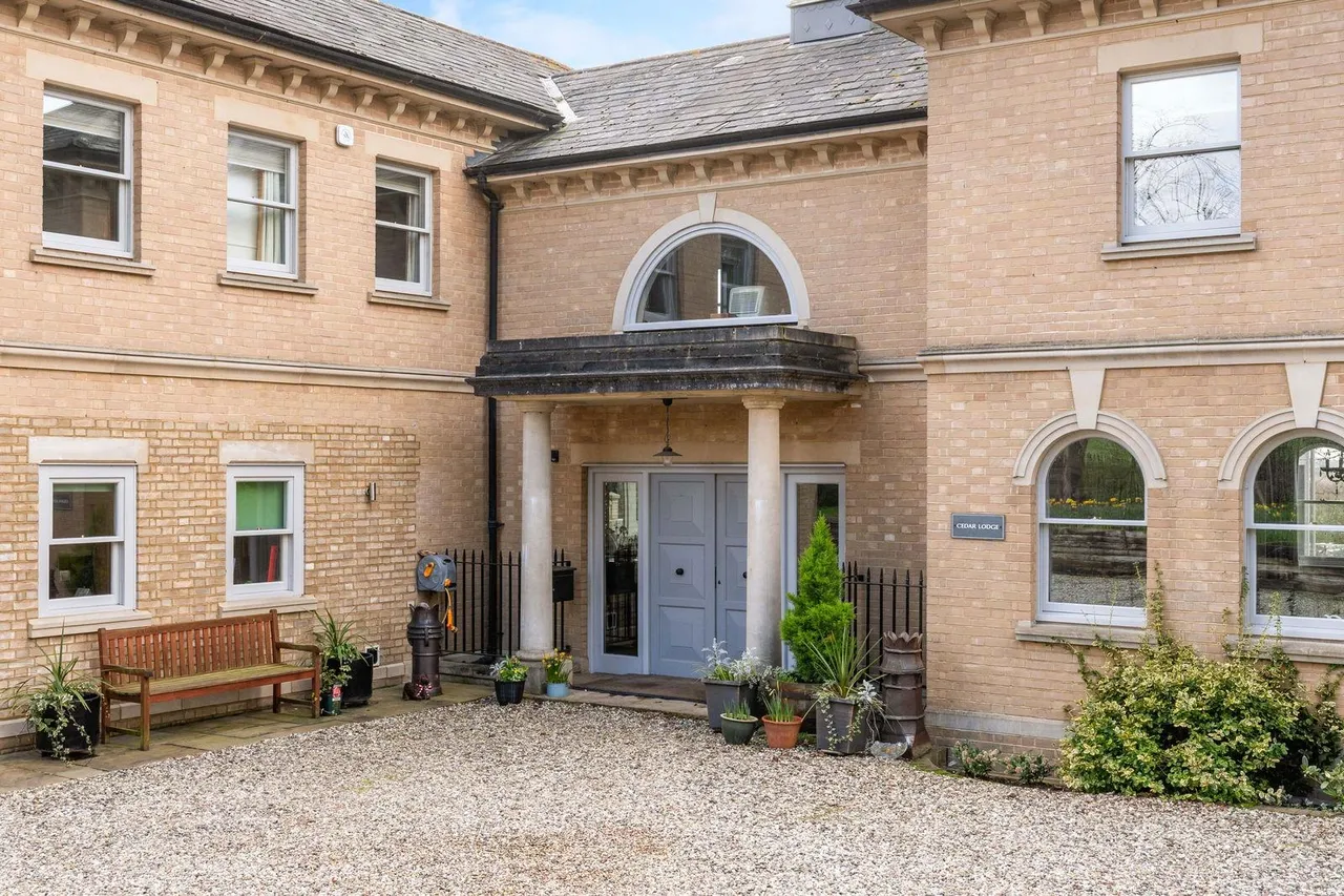 'Cedar Lodge' Stanstead Abbotts, SG12, photo 70