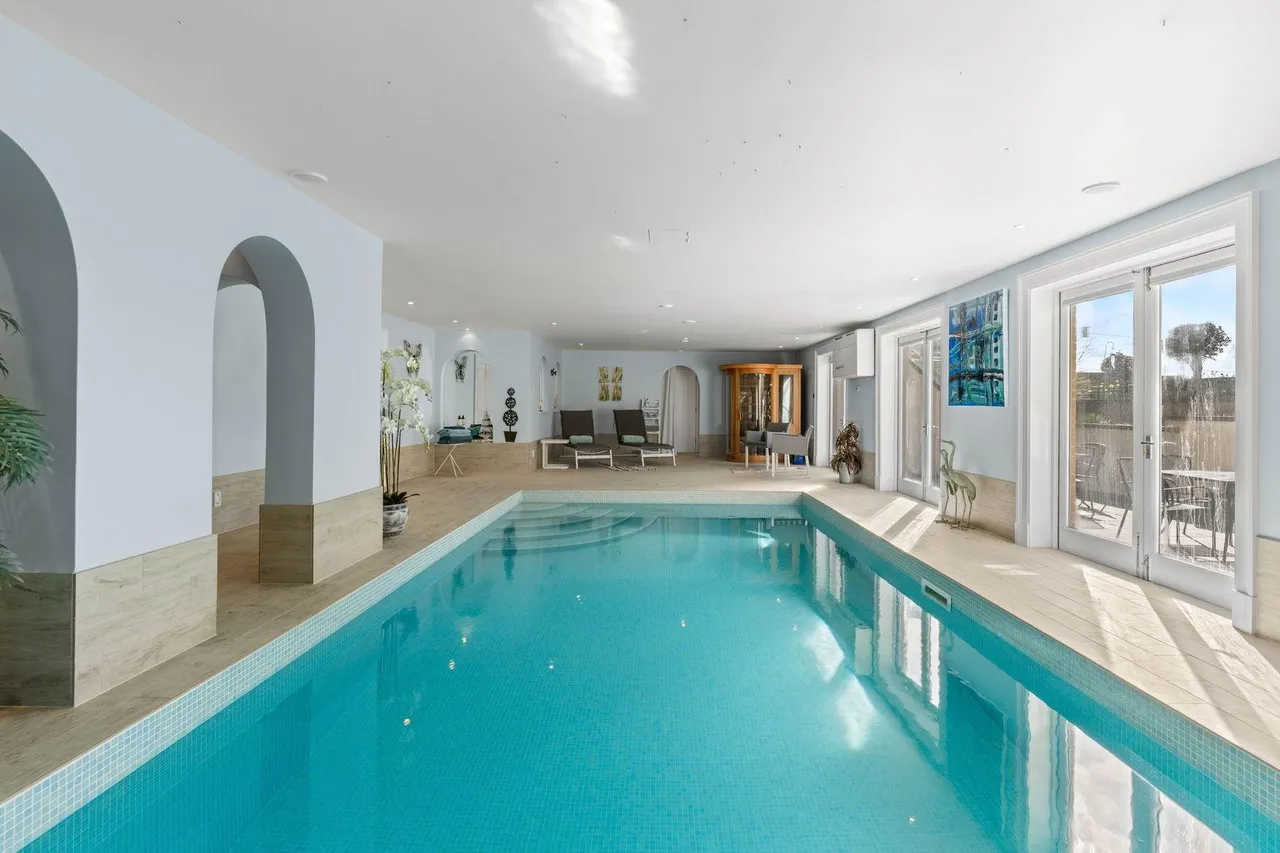 'Cedar Lodge' Stanstead Abbotts, SG12, photo 58