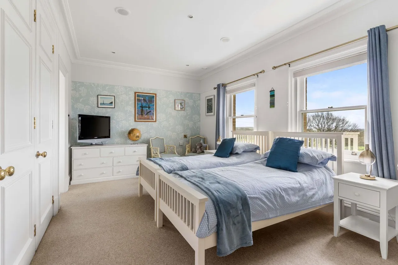 'Cedar Lodge' Stanstead Abbotts, SG12, photo 34