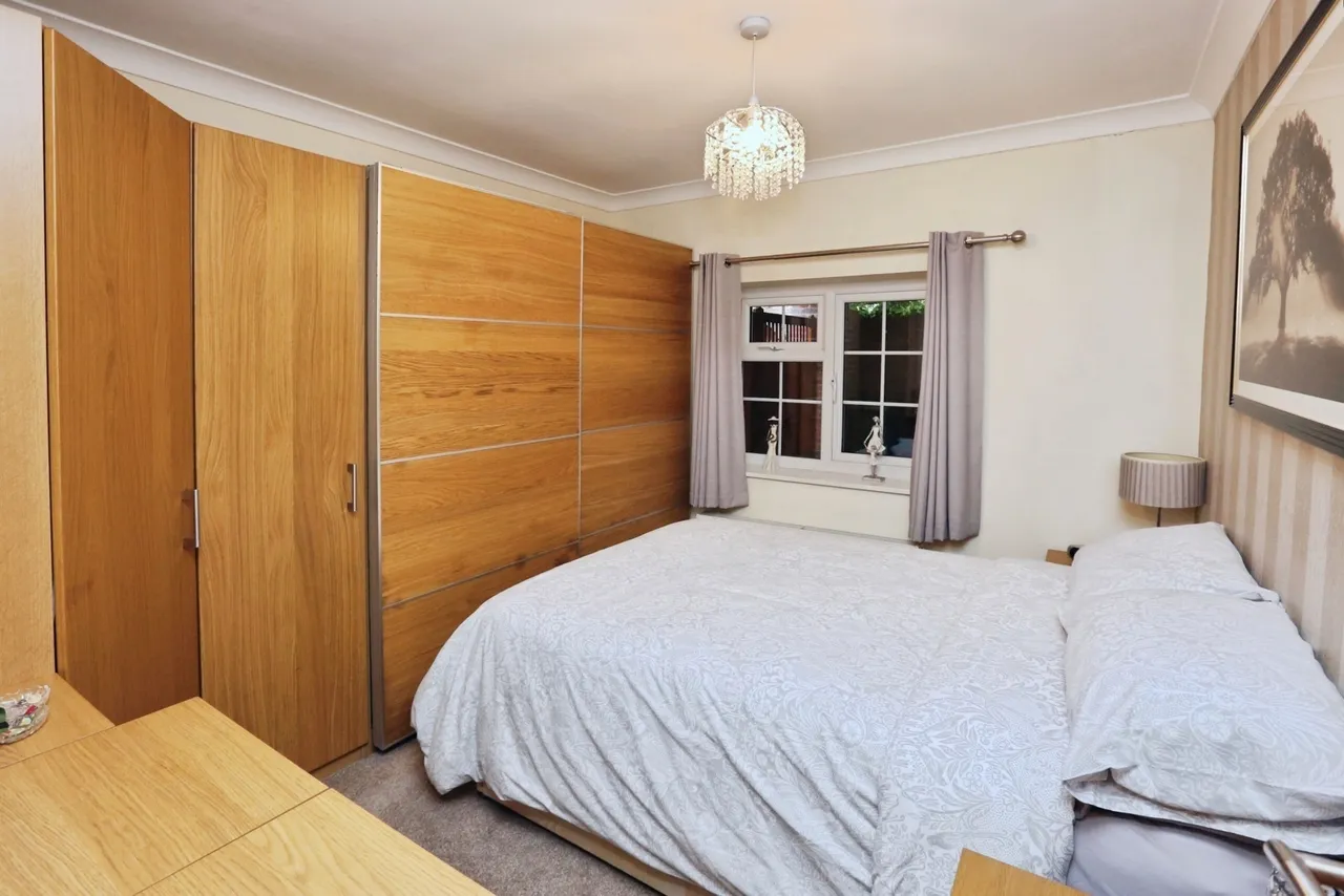 Heath Road, Locks Heath, SO31, photo 26