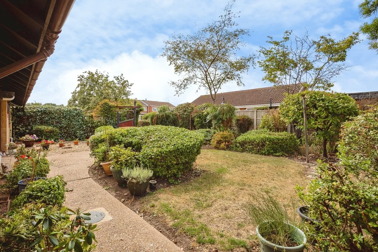 Harrison Court, Bingham, NG13, photo 15