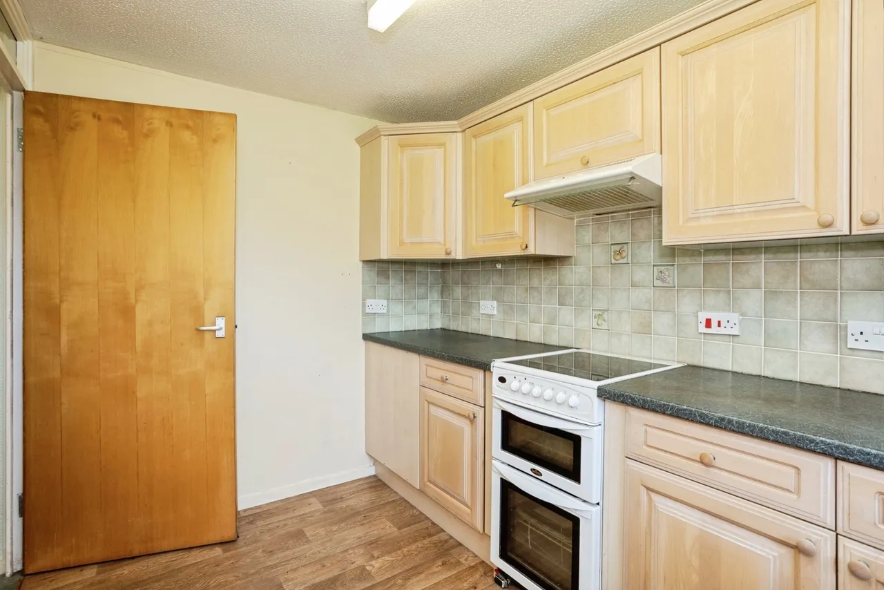 Harrison Court, Bingham, NG13, photo 10